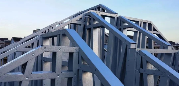 淺析工業建筑鋼結構設計中輕鋼和重鋼的差異